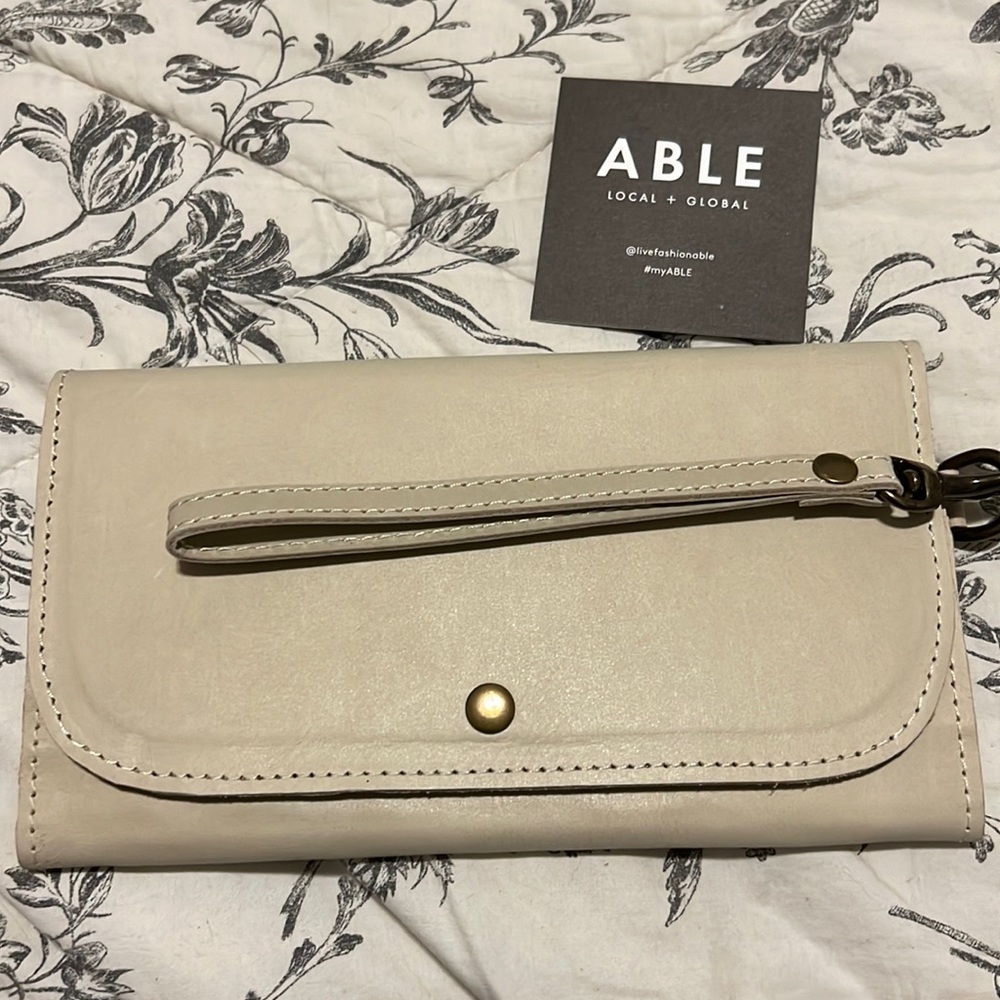 ABLE Mare Phone Wallet in Beach BNWT